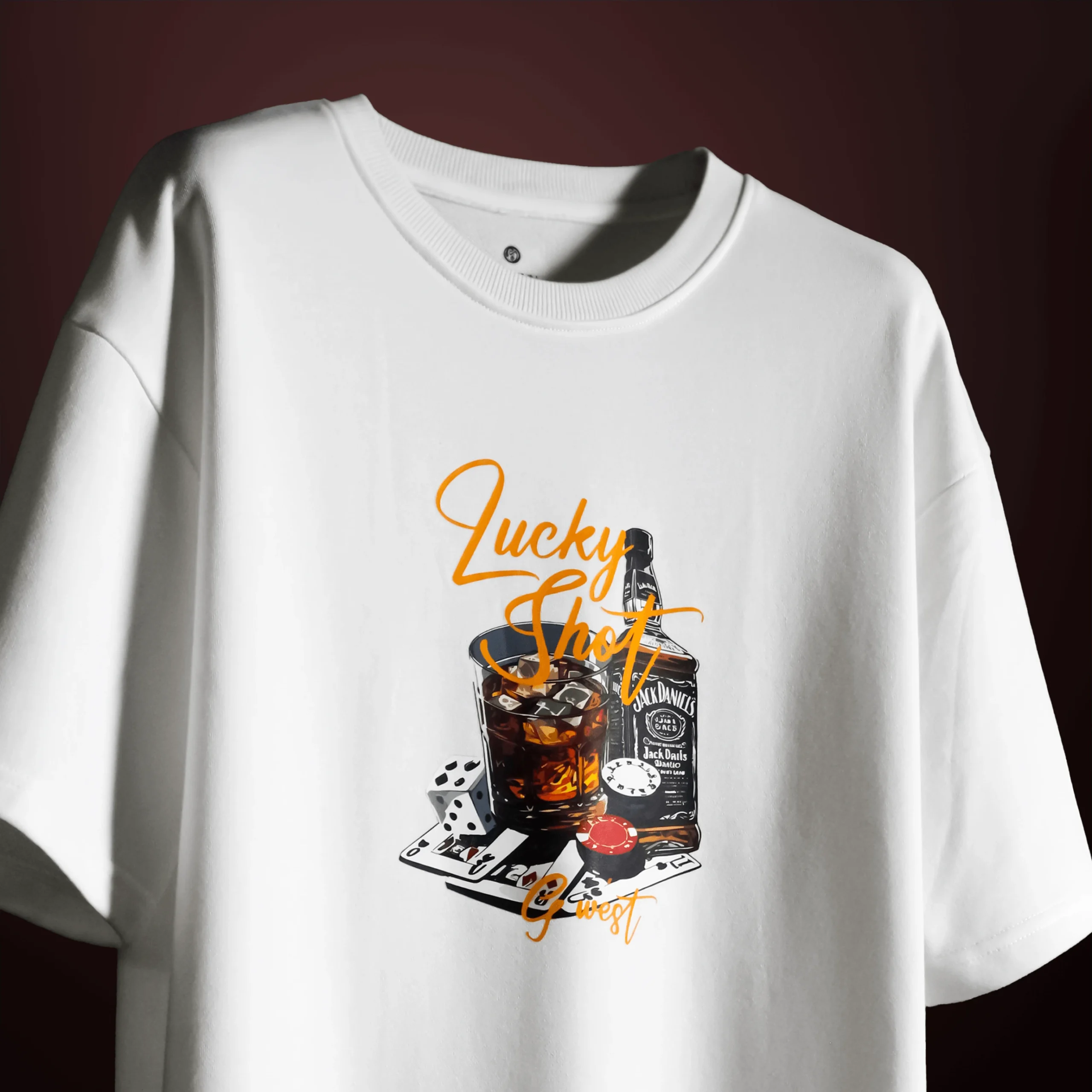 LUCKY SHOT OVERSIZED  T-SHIRT